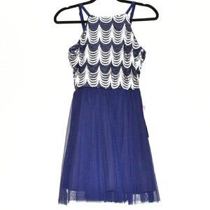 As U Wish Short Spaghetti Strap Sequin Bodice Size 5, Prom Dress